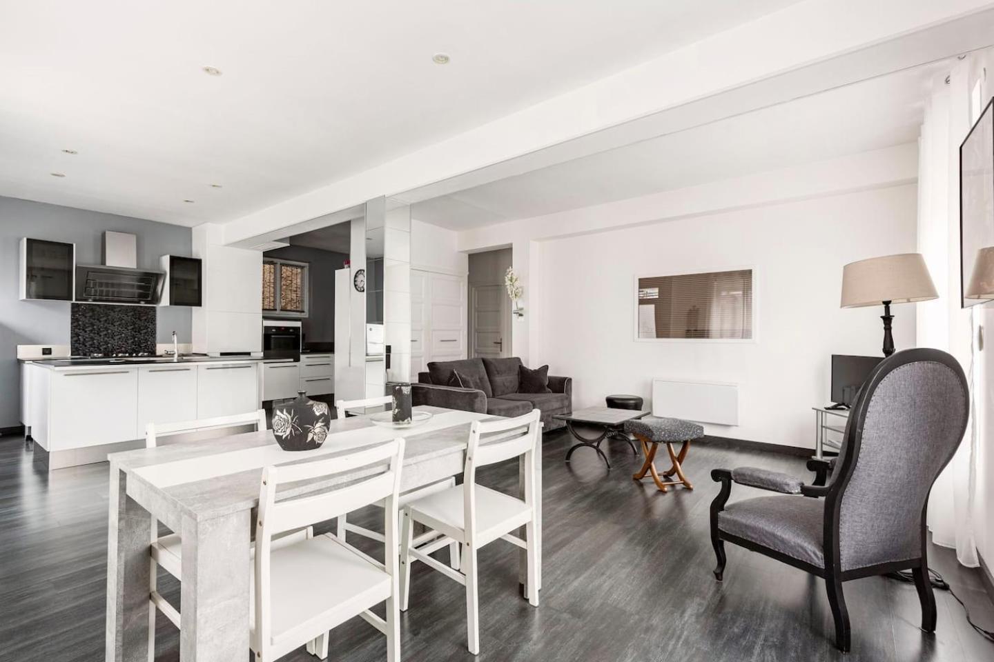 Maison Centre Ville + Garage Argelès-Gazost Dış mekan fotoğraf